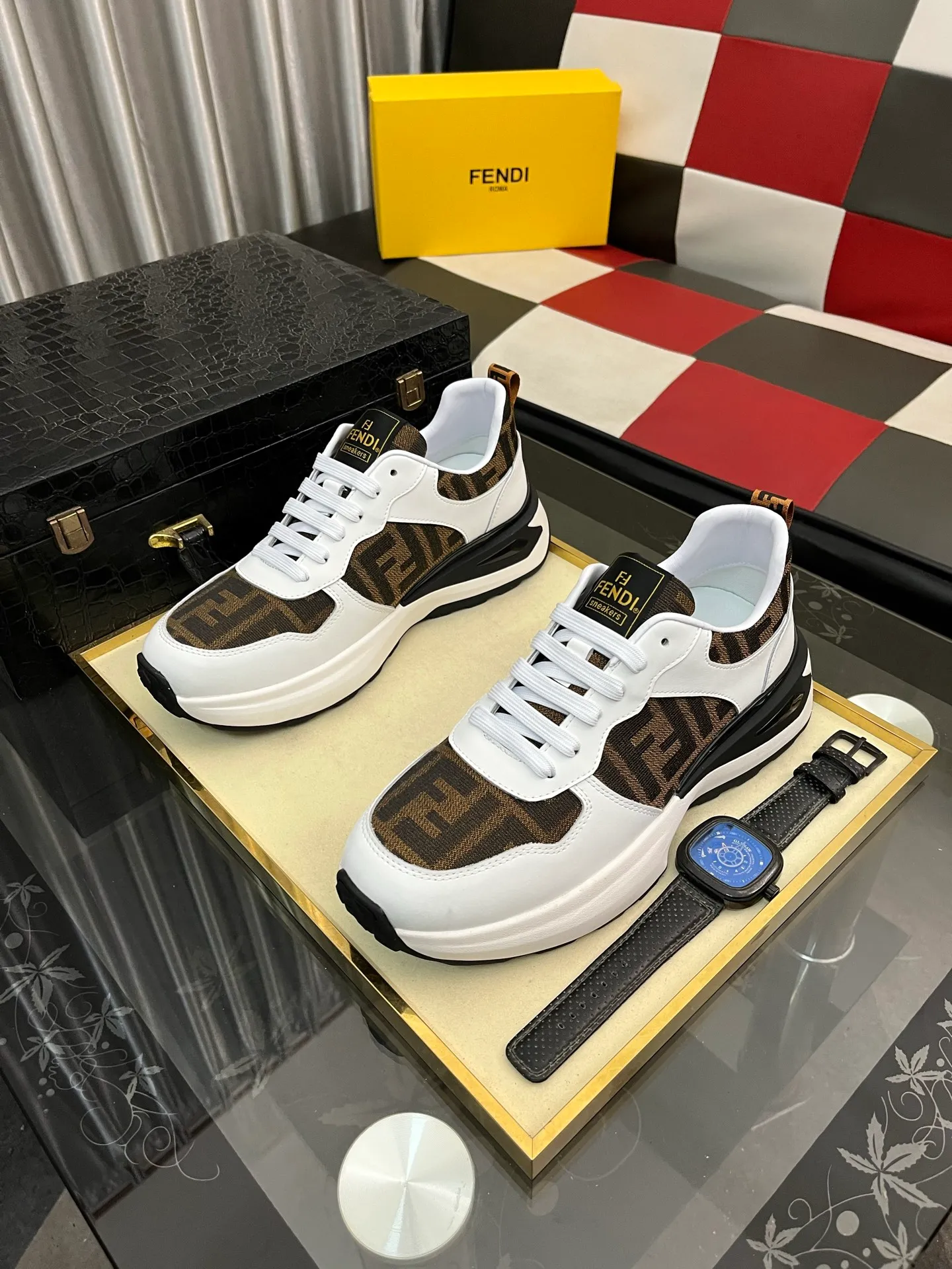Men's shoes 💰438⌚️⌚️ 【FENDI】Original quality. ~ Unique modern style sneakers. 🏃A must-have casual shoe for trendy men😍😍 Original brand imported from Italy, imported original leather, sheep lining (refuses to discolor and grind feet) Sole: Original sole provided by the original factory, French lazy style design ⚠️Fit to the feet, original quality, super comfortable original sole. Code number: 38-442️⃣Colors available
